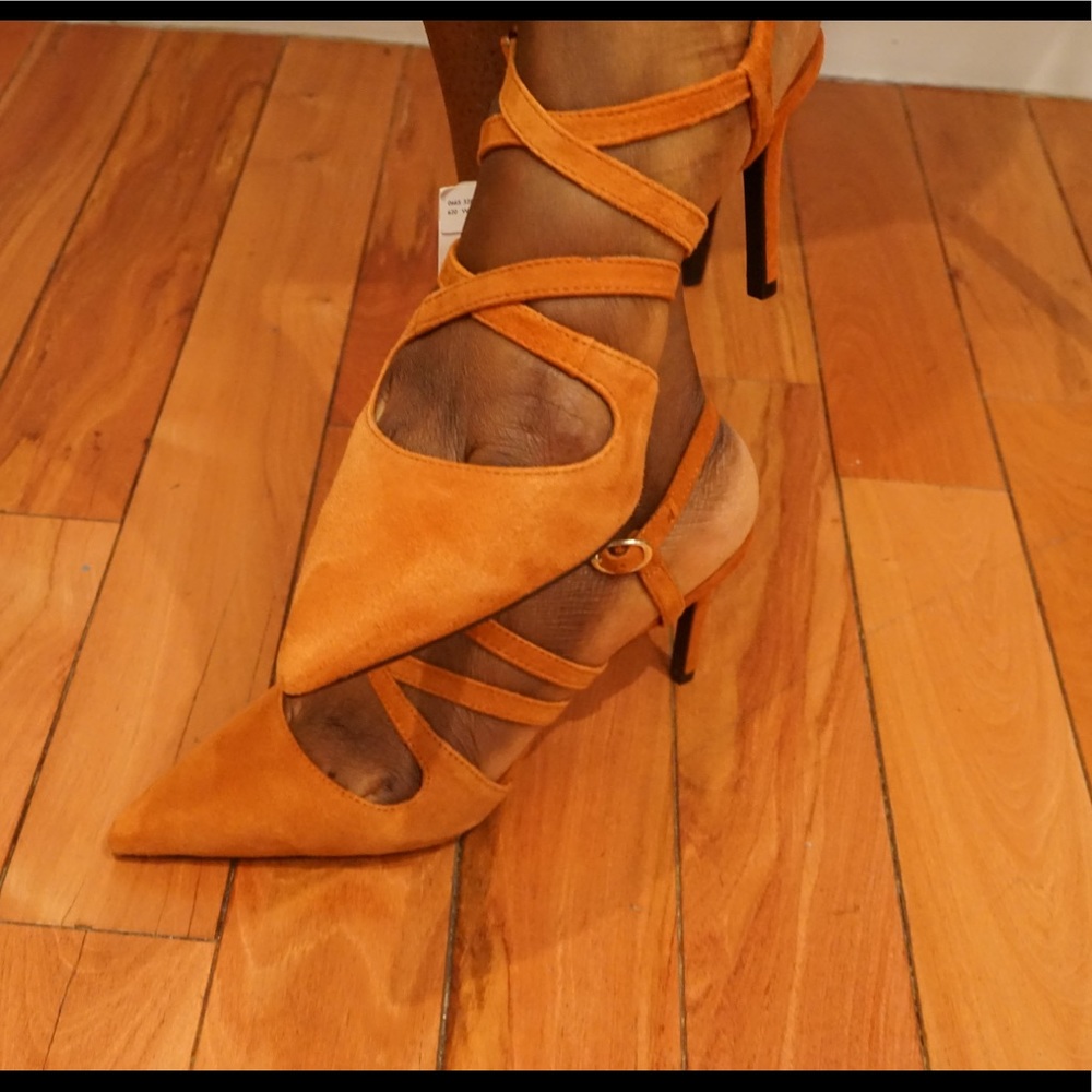 Strap leather shoes - Picture 2 of 6